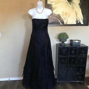 Yoly Munoz Navy Blue Evening Strapless Dress